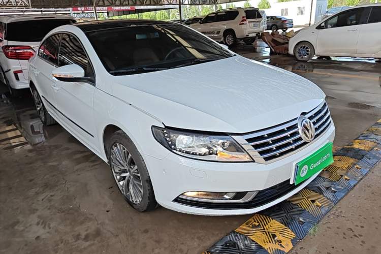 Used Volkswagen FAW-Volkswagen CC 2016 1.8TSI Luxury Model Front Right 45 Deg
