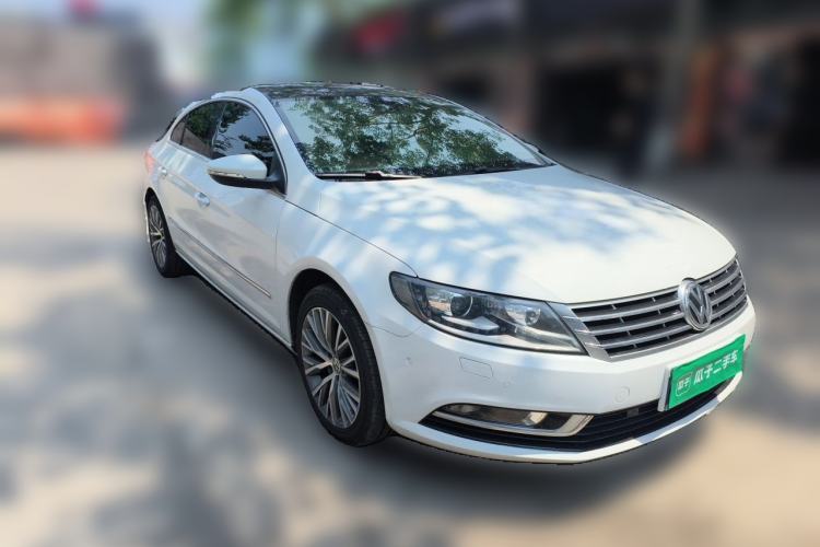 Used Volkswagen FAW-Volkswagen CC 2016 1.8TSI Luxury Model Front Right 45 Deg