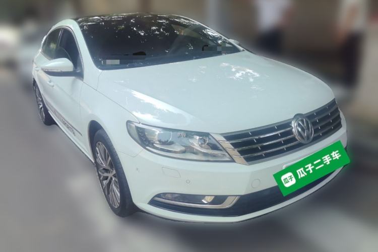 Used Volkswagen FAW-Volkswagen CC 2016 2.0 TSI Luxury Model Front Right 45 Deg