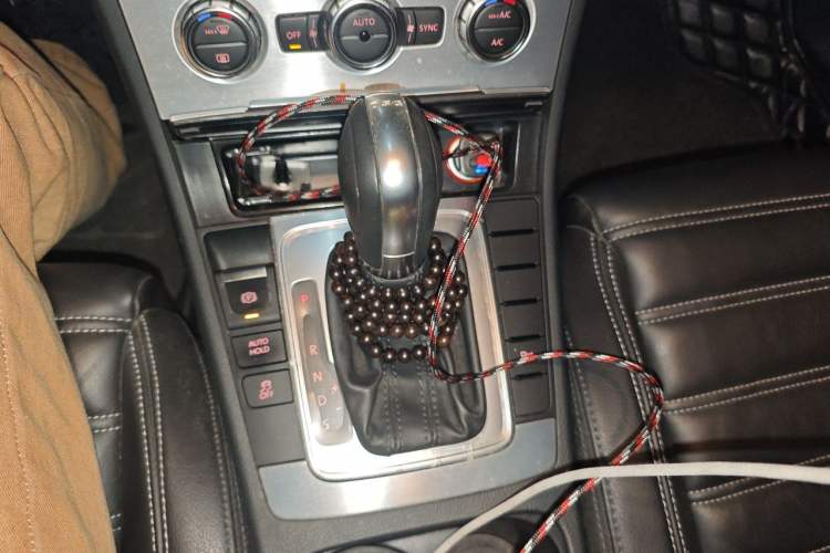Used Volkswagen FAW-Volkswagen CC 2016 1.8TSI Prestige Model Gear Lever
