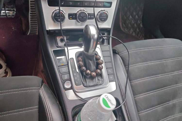 Used Volkswagen FAW-Volkswagen CC 2016 1.8TSI Luxury Model Gear Lever