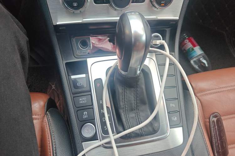 Used Volkswagen FAW-Volkswagen CC 2016 1.8TSI Luxury Model Gear Lever