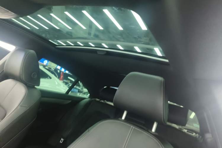 Used Volkswagen FAW-Volkswagen CC 2016 1.8TSI Luxury Model Headliner