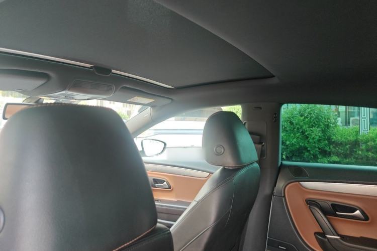 Used Volkswagen FAW-Volkswagen CC 2016 1.8TSI Luxury Model Headliner