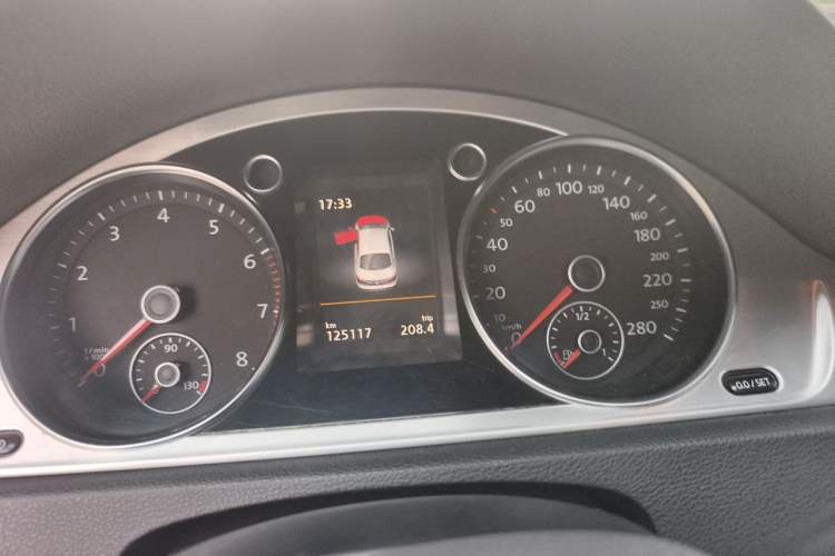 Used Volkswagen FAW-Volkswagen CC 2016 1.8TSI Luxury Model Instrument Cluster