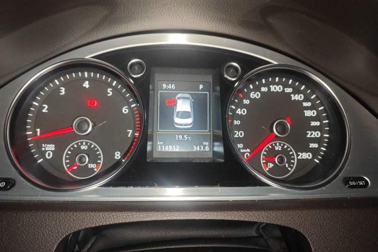 Used Volkswagen FAW-Volkswagen CC 2016 1.8TSI Luxury Model Instrument Cluster