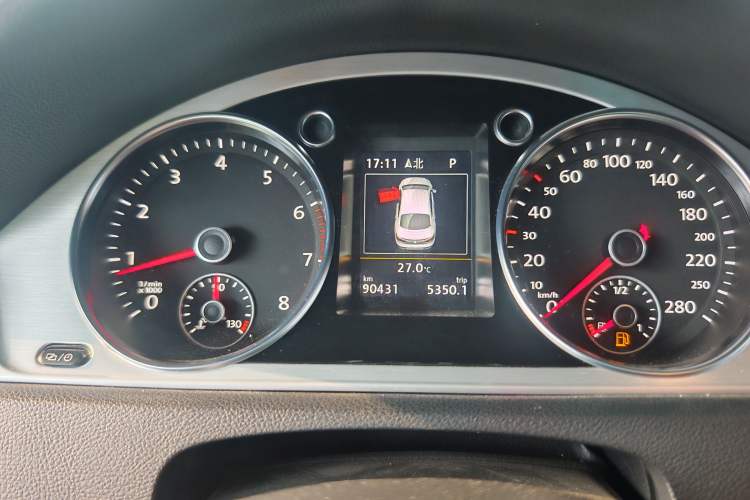 Used Volkswagen FAW-Volkswagen CC 2016 1.8TSI Luxury Model Instrument Cluster