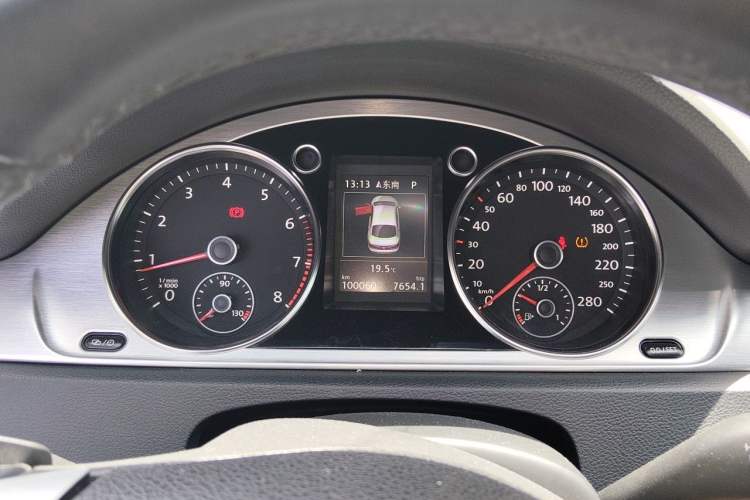 Used Volkswagen FAW-Volkswagen CC 2016 2.0 TSI Luxury Model Instrument Cluster