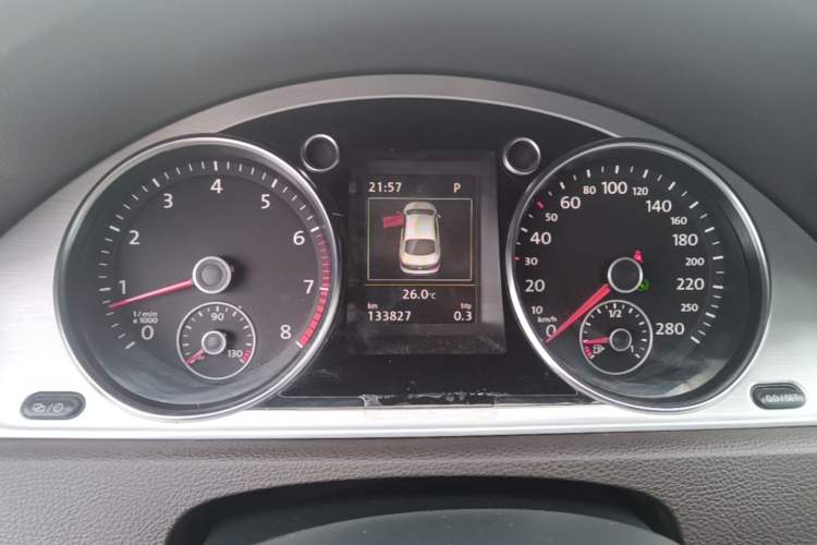 Used Volkswagen FAW-Volkswagen CC 2016 1.8TSI Luxury Model Instrument Cluster
