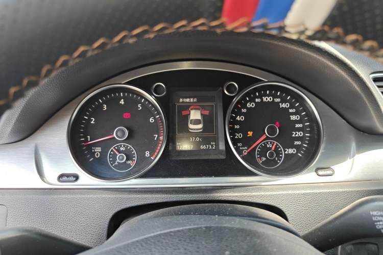 Used Volkswagen FAW-Volkswagen CC 2016 1.8TSI Luxury Model Instrument Cluster