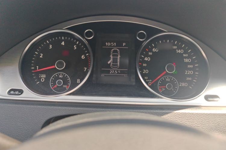 Used Volkswagen FAW-Volkswagen CC 2016 1.8TSI Prestige Model Instrument Cluster