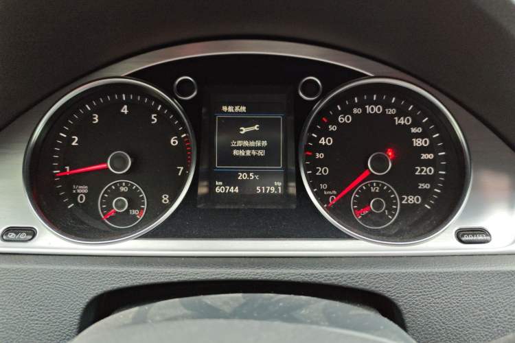 Used Volkswagen FAW-Volkswagen CC 2016 1.8TSI Luxury Model Instrument Cluster
