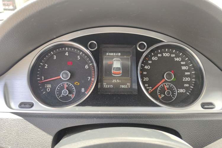 Used Volkswagen FAW-Volkswagen CC 2016 1.8TSI Luxury Model Instrument Cluster