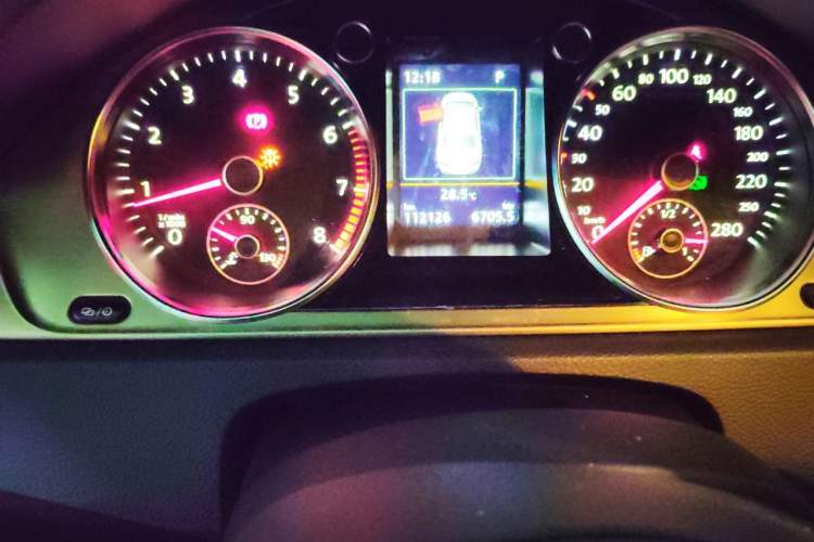 Used Volkswagen FAW-Volkswagen CC 2016 300TSI 25th Anniversary Edition Instrument Cluster