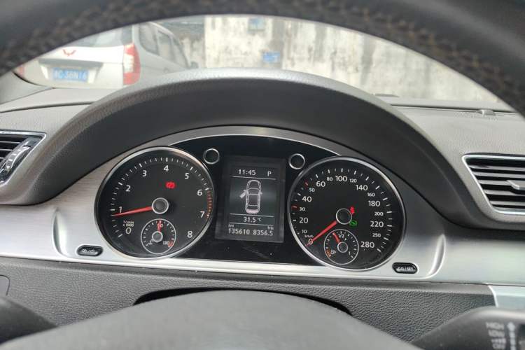 Used Volkswagen FAW-Volkswagen CC 2016 1.8TSI Prestige Model Instrument Cluster