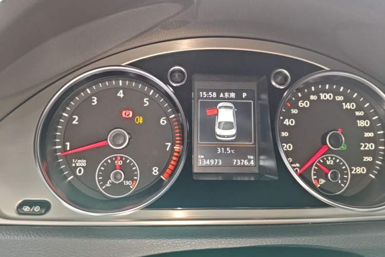 Used Volkswagen FAW-Volkswagen CC 2016 300TSI 25th Anniversary Edition Instrument Cluster