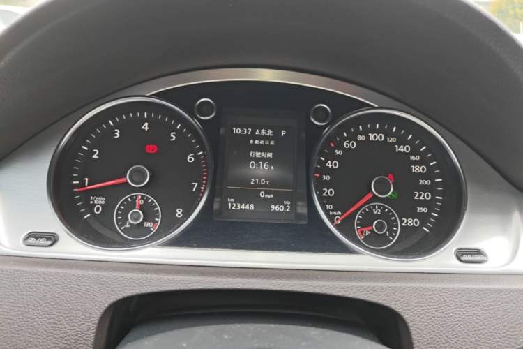 Used Volkswagen FAW-Volkswagen CC 2016 1.8TSI Luxury Model Instrument Cluster
