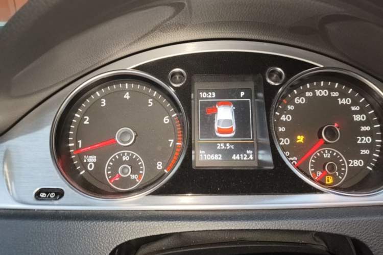 Used Volkswagen FAW-Volkswagen CC 2016 1.8TSI Luxury Model Instrument Cluster