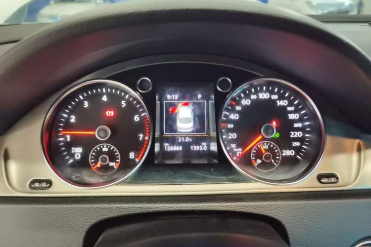 Used Volkswagen FAW-Volkswagen CC 2016 300TSI 25th Anniversary Edition Instrument Cluster