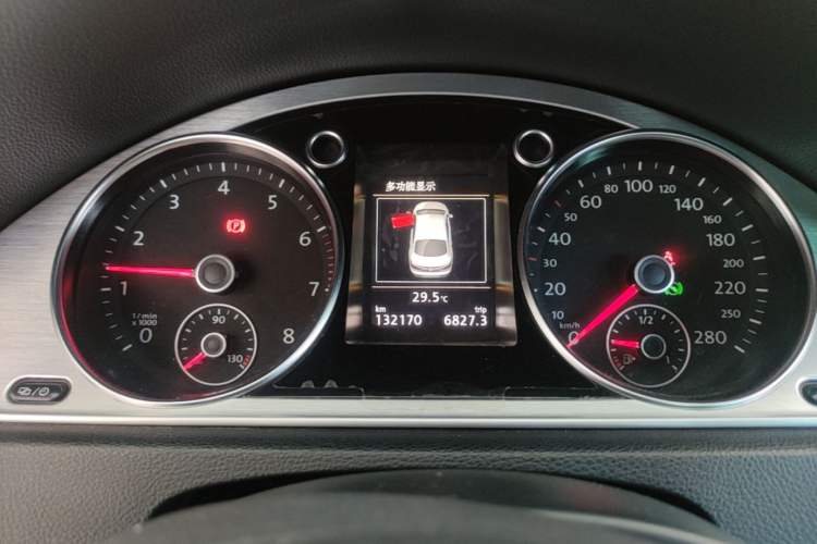 Used Volkswagen FAW-Volkswagen CC 2016 1.8TSI Luxury Model Instrument Cluster