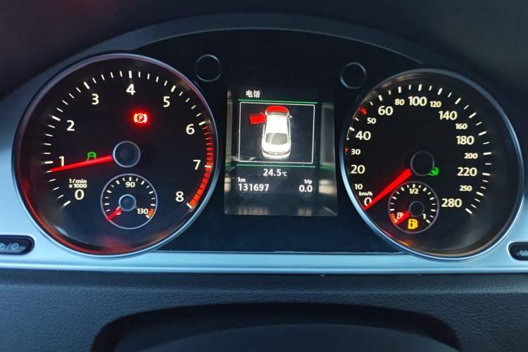Used Volkswagen FAW-Volkswagen CC 2016 2.0 TSI Ultimate Edition Instrument Cluster