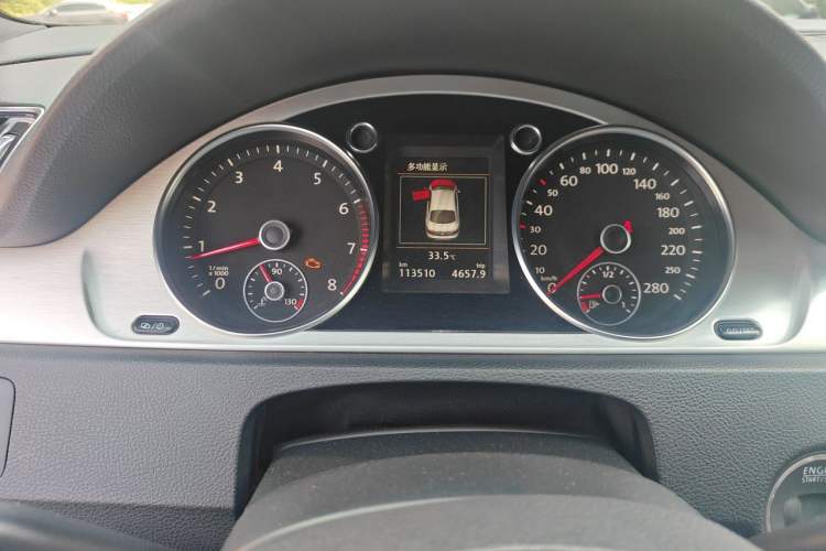Used Volkswagen FAW-Volkswagen CC 2016 1.8TSI Luxury Model Instrument Cluster