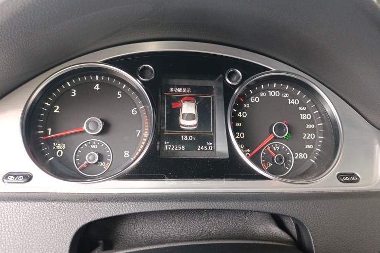 Used Volkswagen FAW-Volkswagen CC 2016 1.8TSI Luxury Model Instrument Cluster
