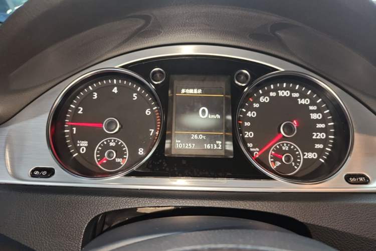 Used Volkswagen FAW-Volkswagen CC 2016 1.8TSI Luxury Model Instrument Cluster