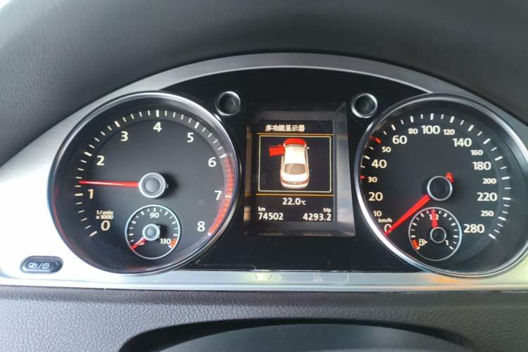 Used Volkswagen FAW-Volkswagen CC 2016 1.8TSI Luxury Model Instrument Cluster