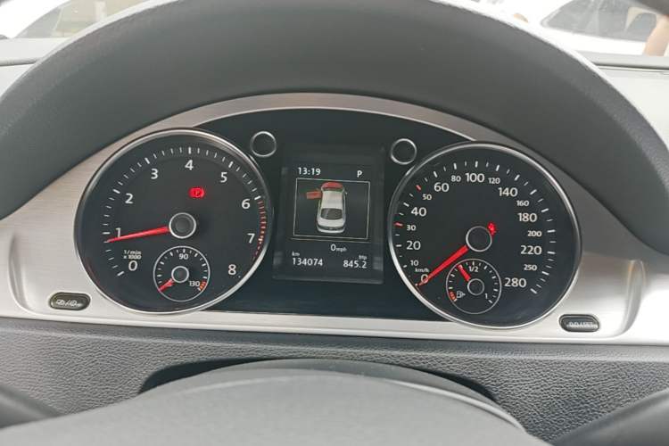 Used Volkswagen FAW-Volkswagen CC 2016 1.8TSI Luxury Model Instrument Cluster