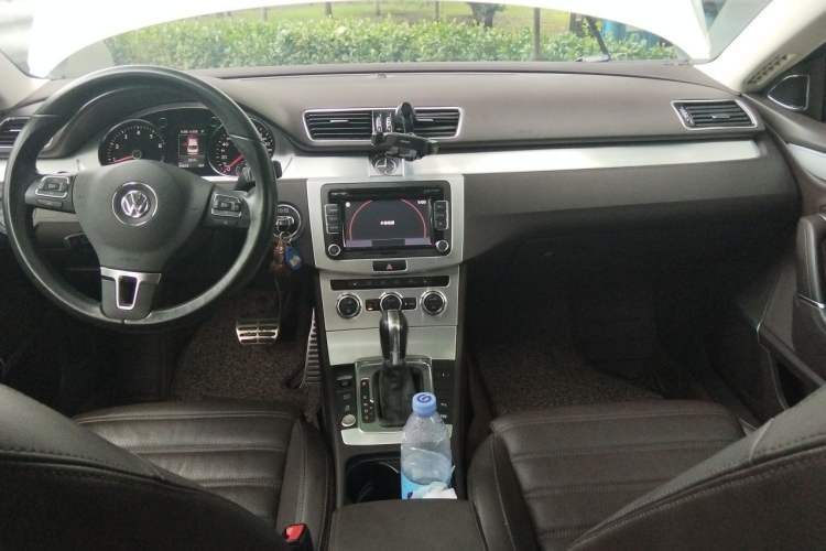 Used Volkswagen FAW-Volkswagen CC 2016 2.0 TSI Ultimate Edition Interior 2
