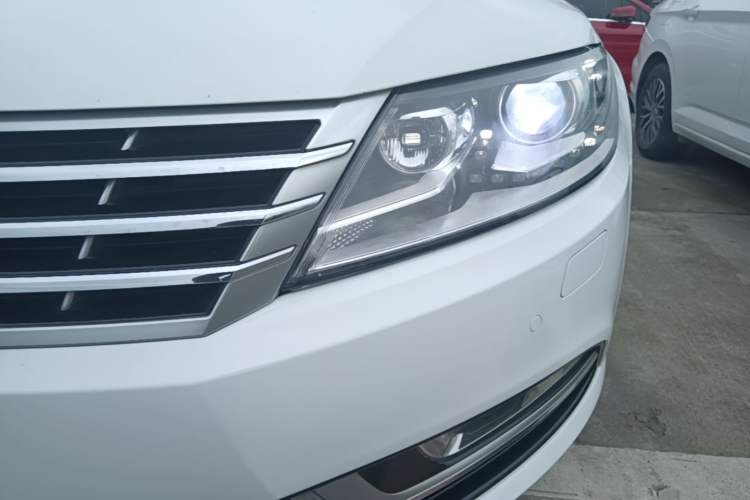 Used Volkswagen FAW-Volkswagen CC 2016 1.8TSI Luxury Model Left Front Headlight