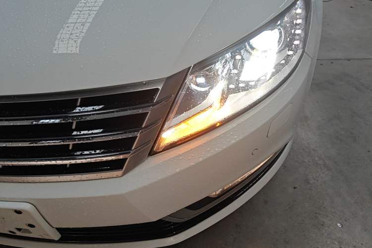 Used Volkswagen FAW-Volkswagen CC 2016 1.8TSI Prestige Model Left Front Headlight