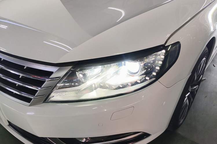Used Volkswagen FAW-Volkswagen CC 2016 1.8TSI Luxury Model Left Front Headlight