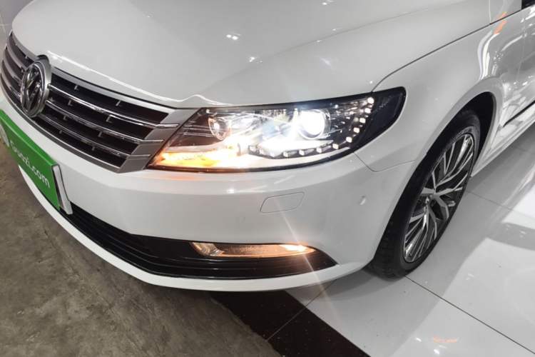 Used Volkswagen FAW-Volkswagen CC 2016 1.8TSI Luxury Model Left Front Headlight