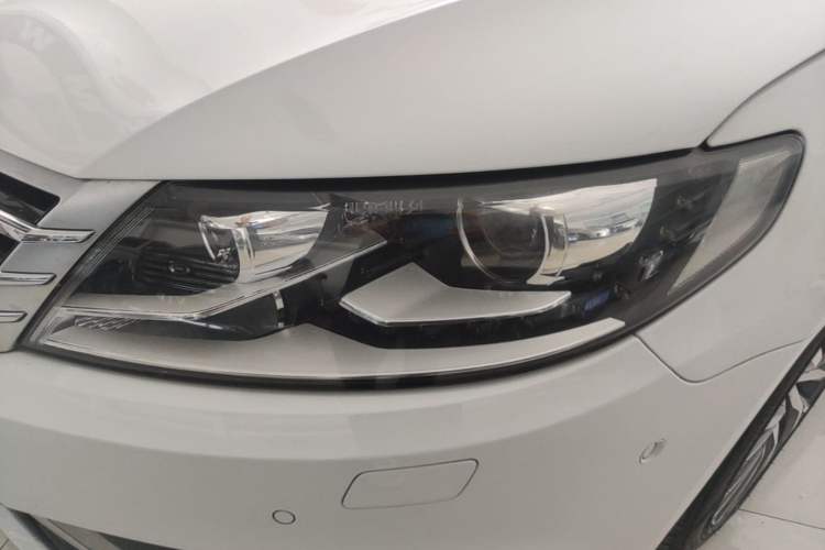 Used Volkswagen FAW-Volkswagen CC 2016 1.8TSI Luxury Model Left Front Headlight