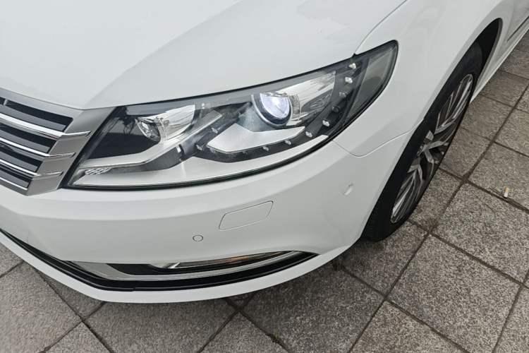 Used Volkswagen FAW-Volkswagen CC 2016 1.8TSI Luxury Model Left Front Headlight