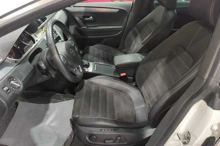 Used Volkswagen FAW-Volkswagen CC 2016 2.0 TSI Luxury Model Left Front Seat
