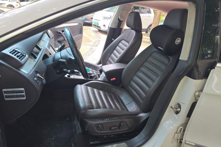 Used Volkswagen FAW-Volkswagen CC 2016 2.0 TSI Ultimate Edition Left Front Seat