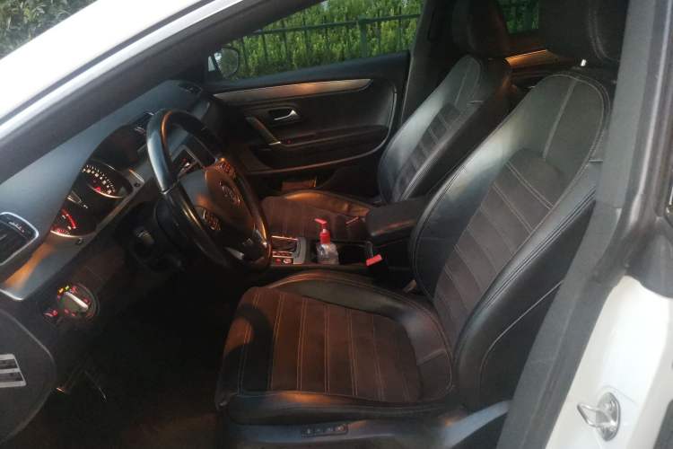 Used Volkswagen FAW-Volkswagen CC 2016 2.0 TSI Luxury Model Left Front Seat