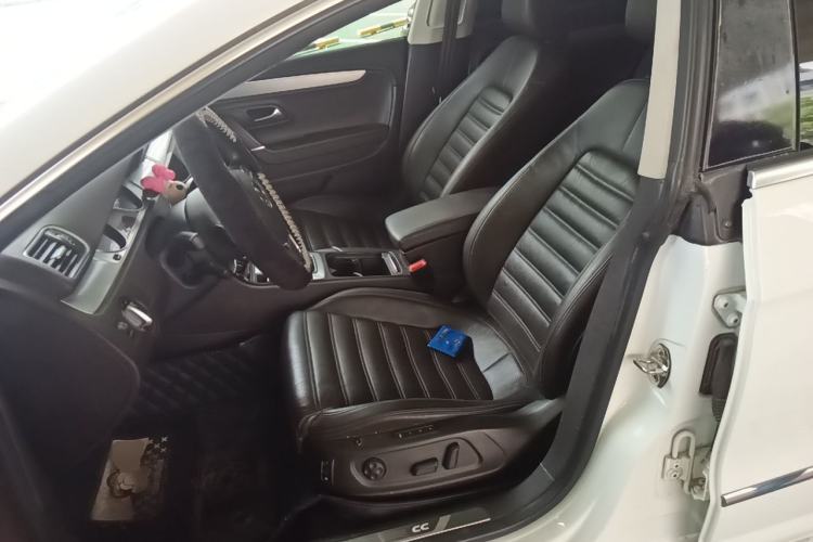 Used Volkswagen FAW-Volkswagen CC 2016 2.0 TSI Luxury Model Left Front Seat