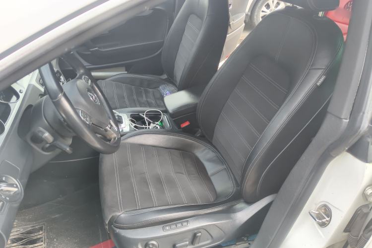 Used Volkswagen FAW-Volkswagen CC 2016 1.8TSI Luxury Model Left Front Seat