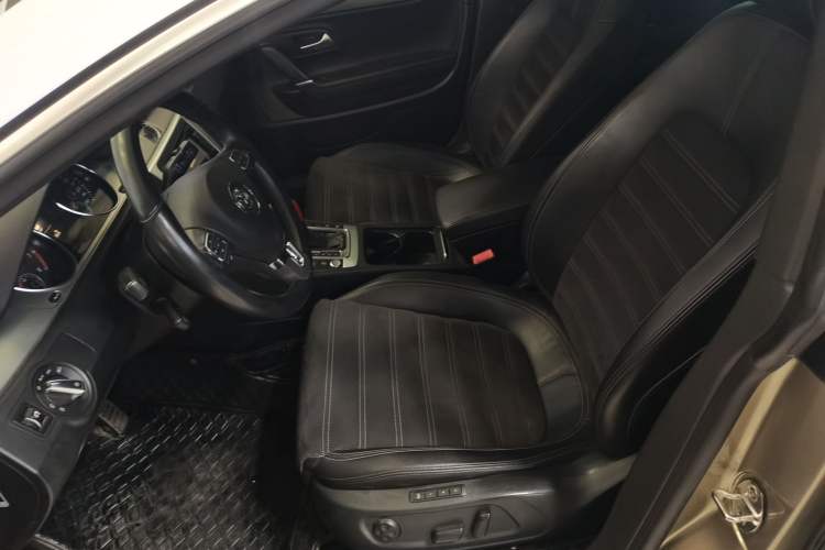 Used Volkswagen FAW-Volkswagen CC 2016 2.0 TSI Luxury Model Left Front Seat