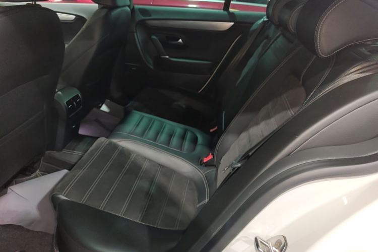 Used Volkswagen FAW-Volkswagen CC 2016 2.0 TSI Luxury Model Left Rear Seat
