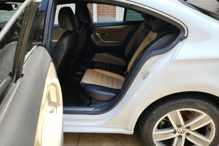 Used Volkswagen FAW-Volkswagen CC 2016 1.8TSI Prestige Model Left Rear Seat