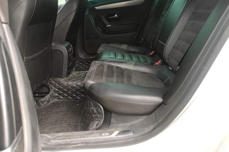 Used Volkswagen FAW-Volkswagen CC 2016 1.8TSI Luxury Model Left Rear Seat