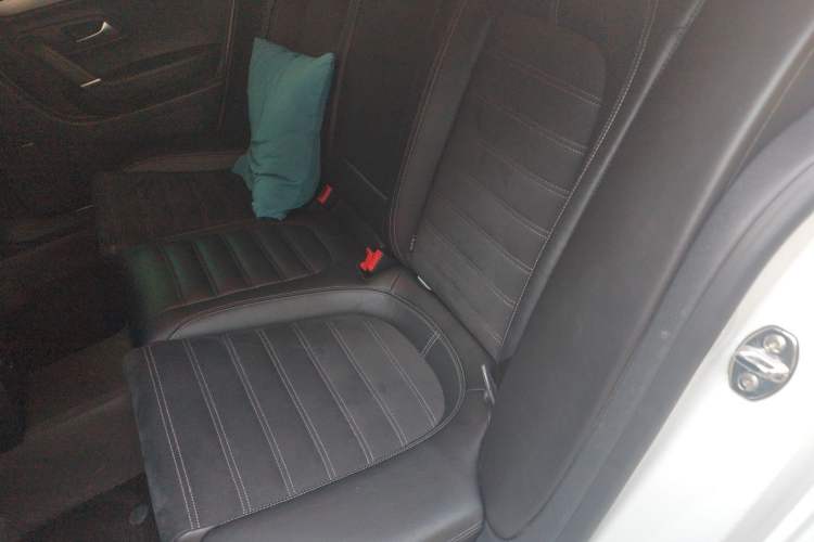 Used Volkswagen FAW-Volkswagen CC 2016 2.0 TSI Luxury Model Left Rear Seat