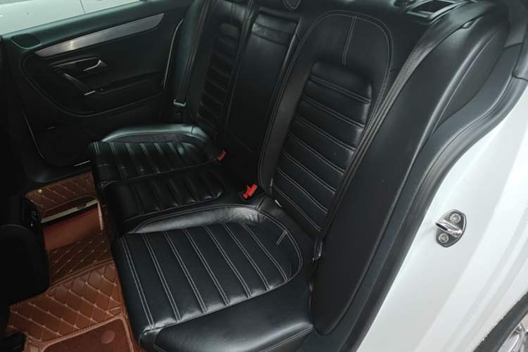 Used Volkswagen FAW-Volkswagen CC 2016 1.8TSI Prestige Model Left Rear Seat