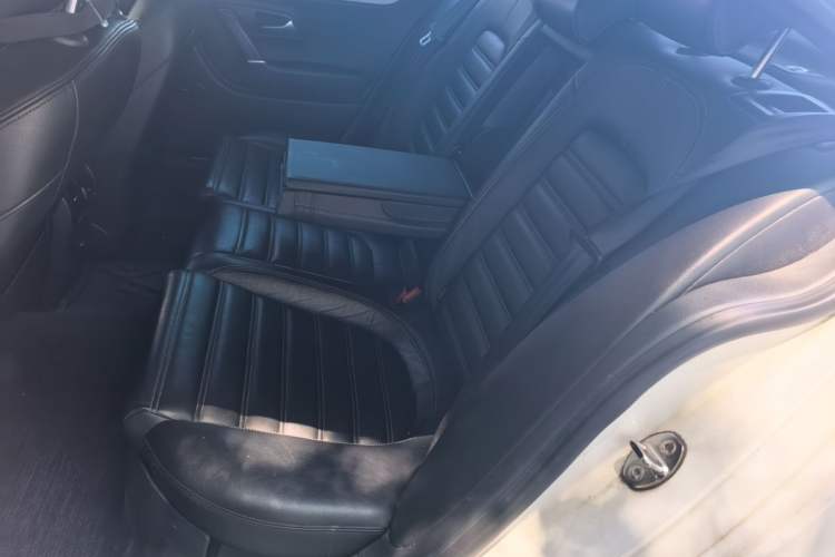 Used Volkswagen FAW-Volkswagen CC 2016 1.8TSI Prestige Model Left Rear Seat