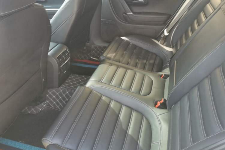 Used Volkswagen FAW-Volkswagen CC 2016 1.8TSI Prestige Model Left Rear Seat